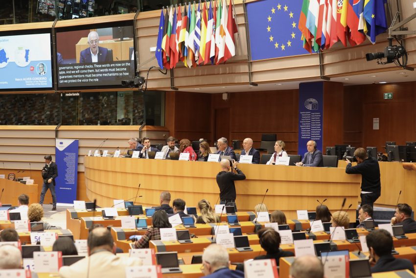 20260506 El Comité Europeo de las Regiones aprueba el dictamen ...